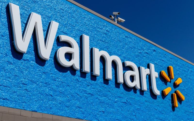 10 Gift Cards You Can Buy At A Walmart Store 